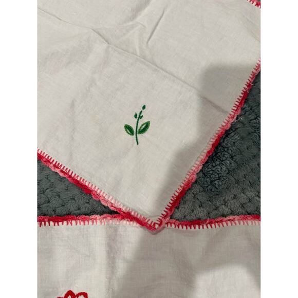 Vintage Hand Embroidered Rooster Placemats & Matching Napkins | Set of 6 - Picture 5 of 6